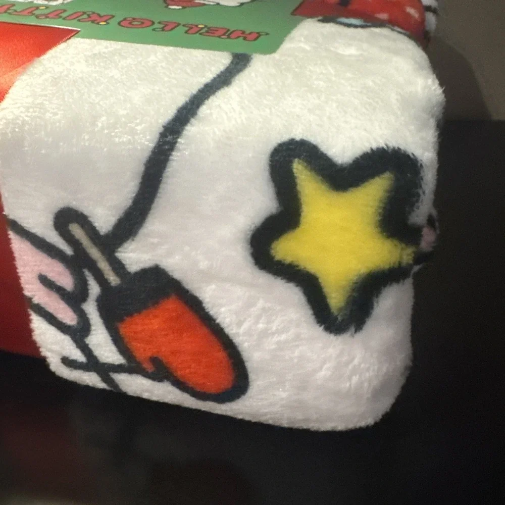Hello Kitty Holiday 